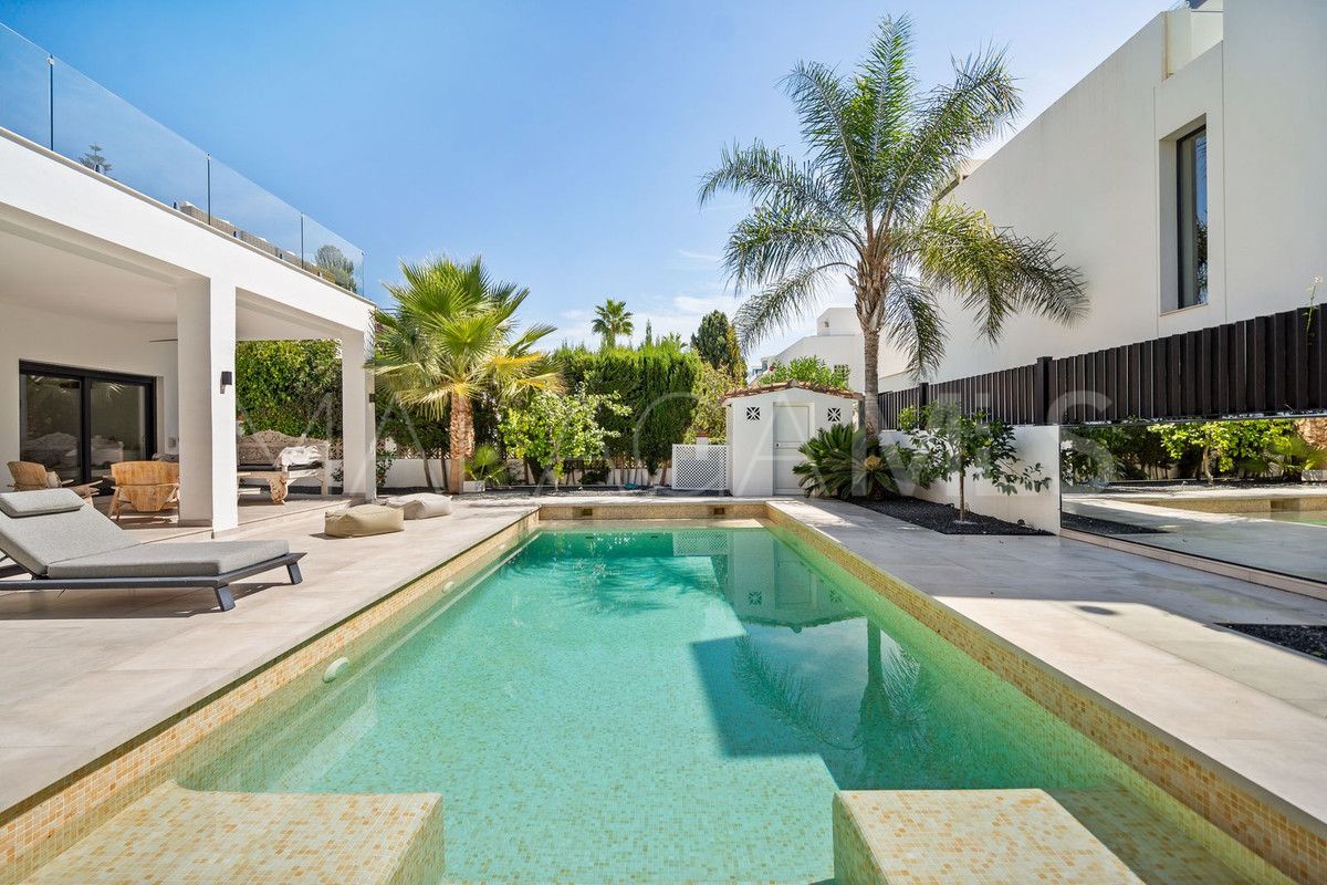 Villa a la venta in Marbesa