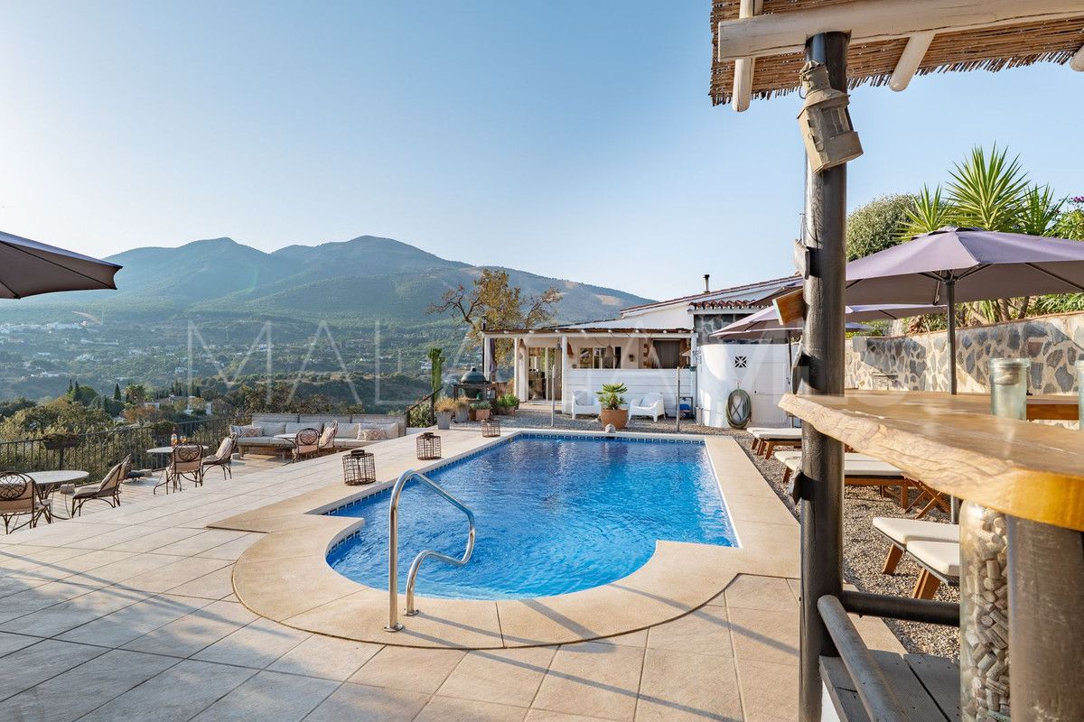 Villa with 4 bedrooms for sale in Alhaurin el Grande