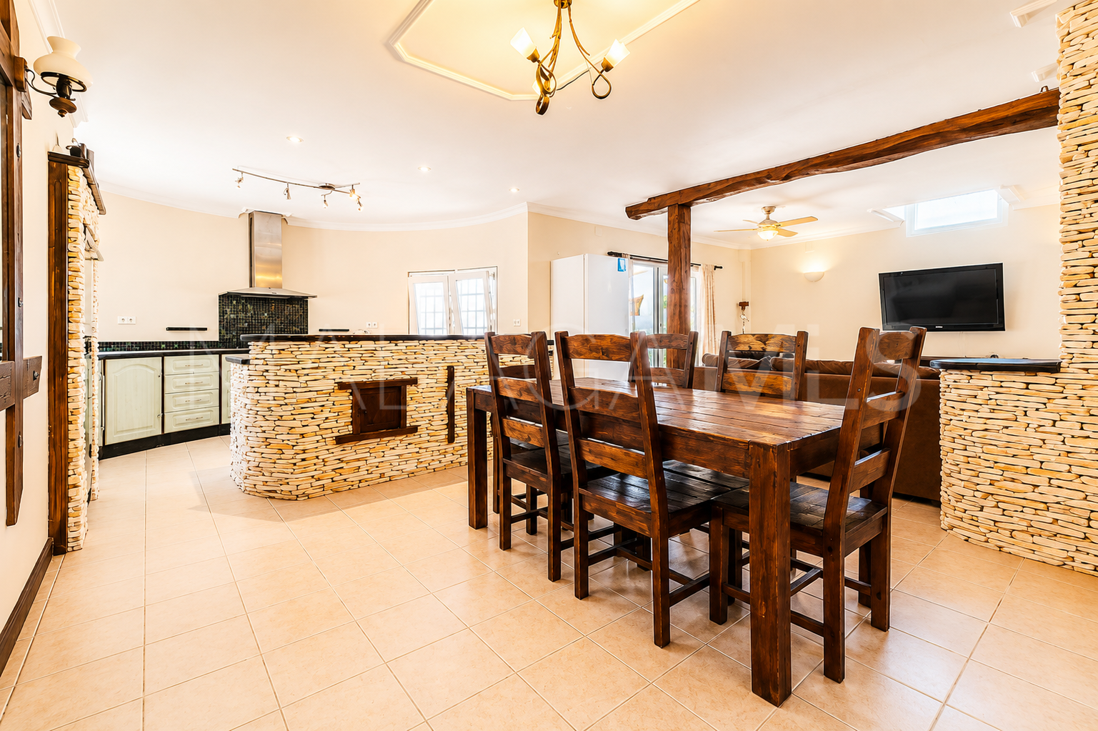 Villa for sale in El Chaparral