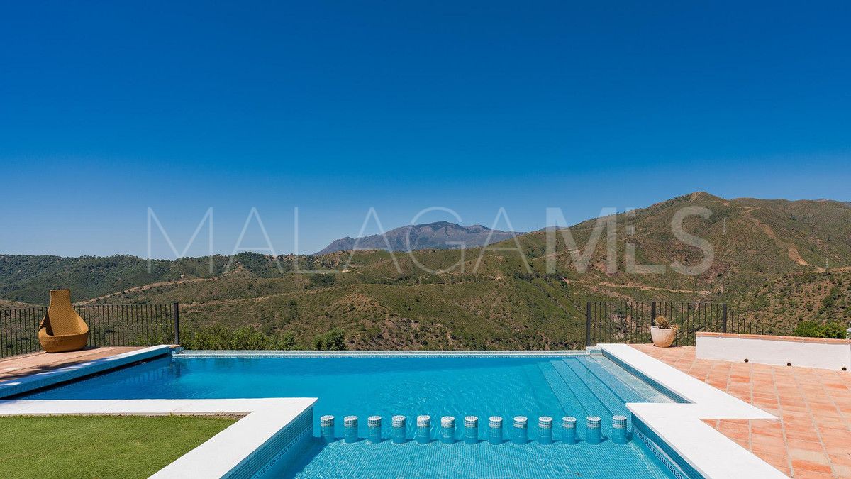 Villa for sale in Monte Mayor