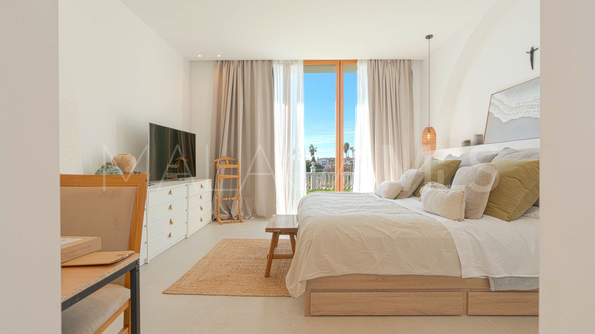 Villa for sale in El Faro