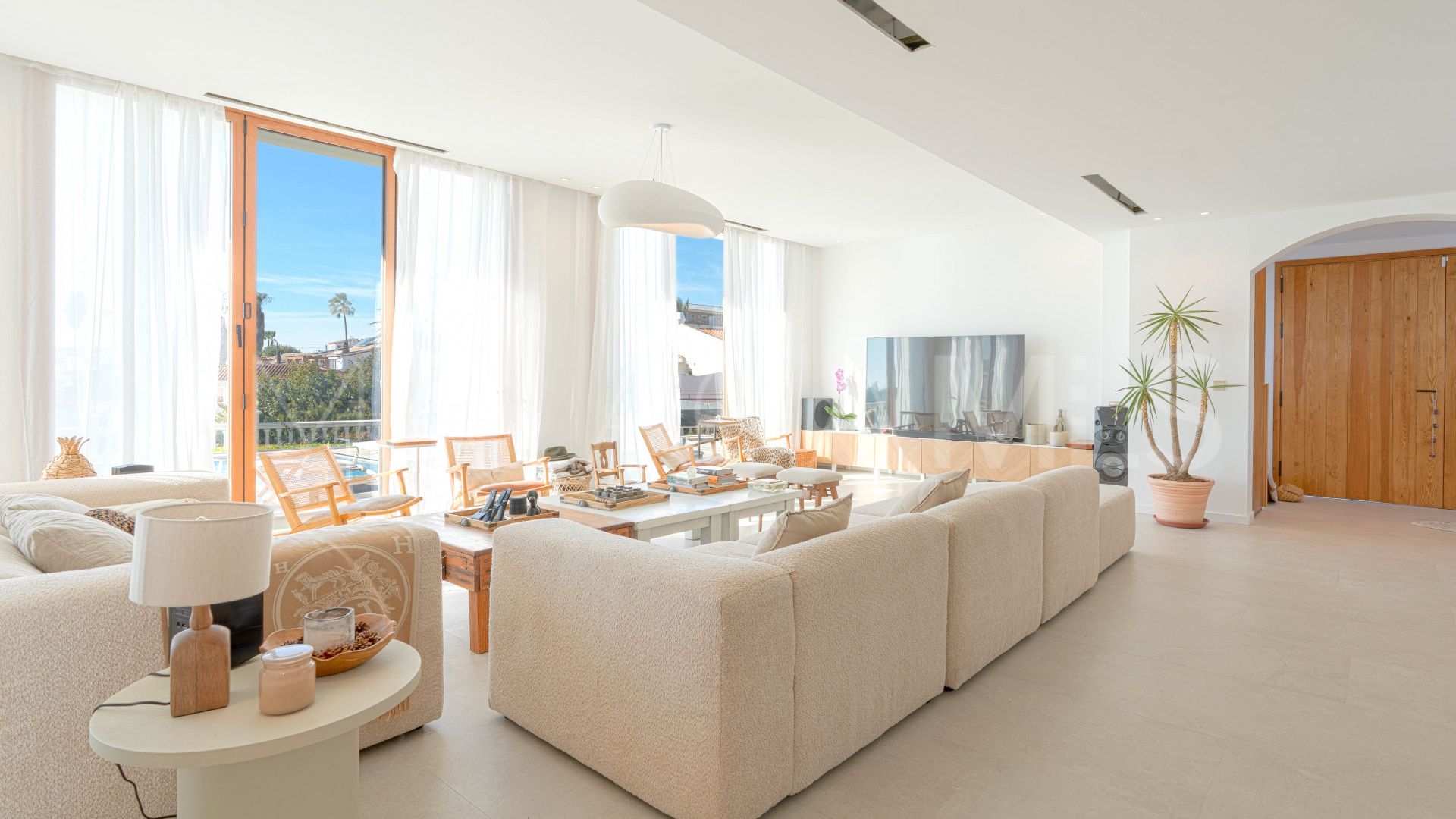 Villa for sale in El Faro