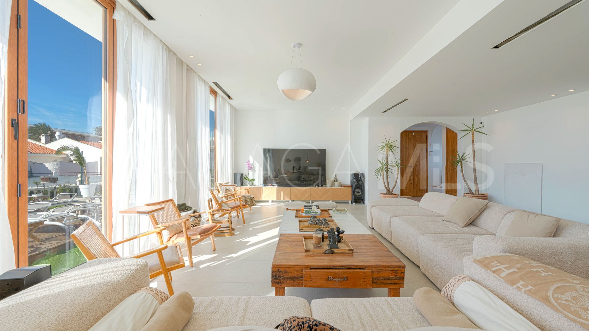 Villa for sale in El Faro