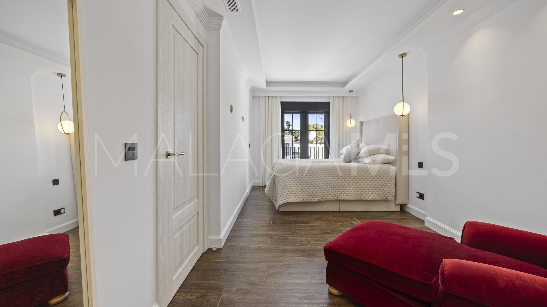 Villa for sale in Guadalmina Alta