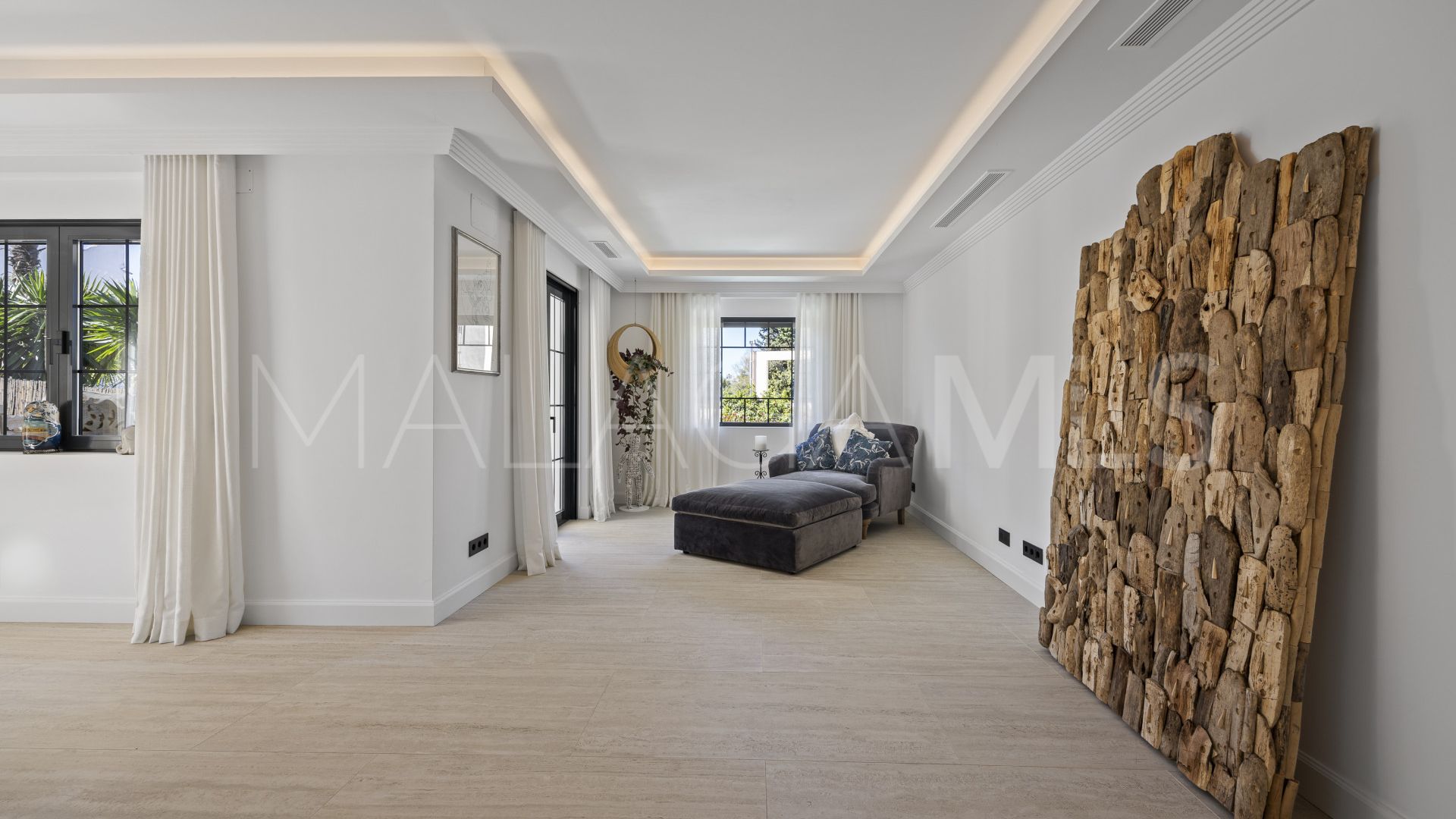 Villa for sale in Guadalmina Alta