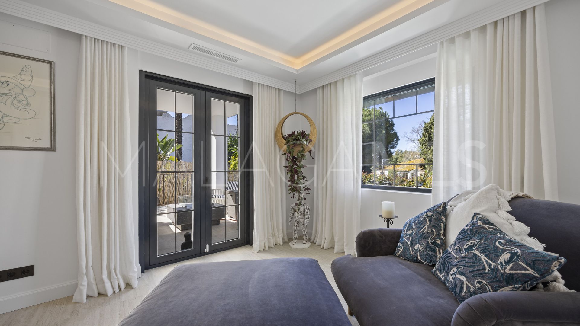 Villa for sale in Guadalmina Alta