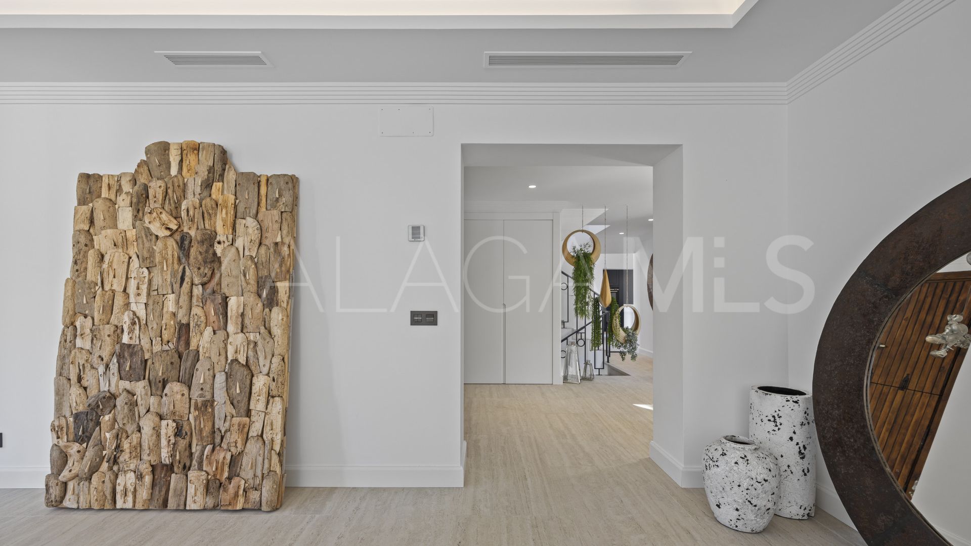 Villa for sale in Guadalmina Alta