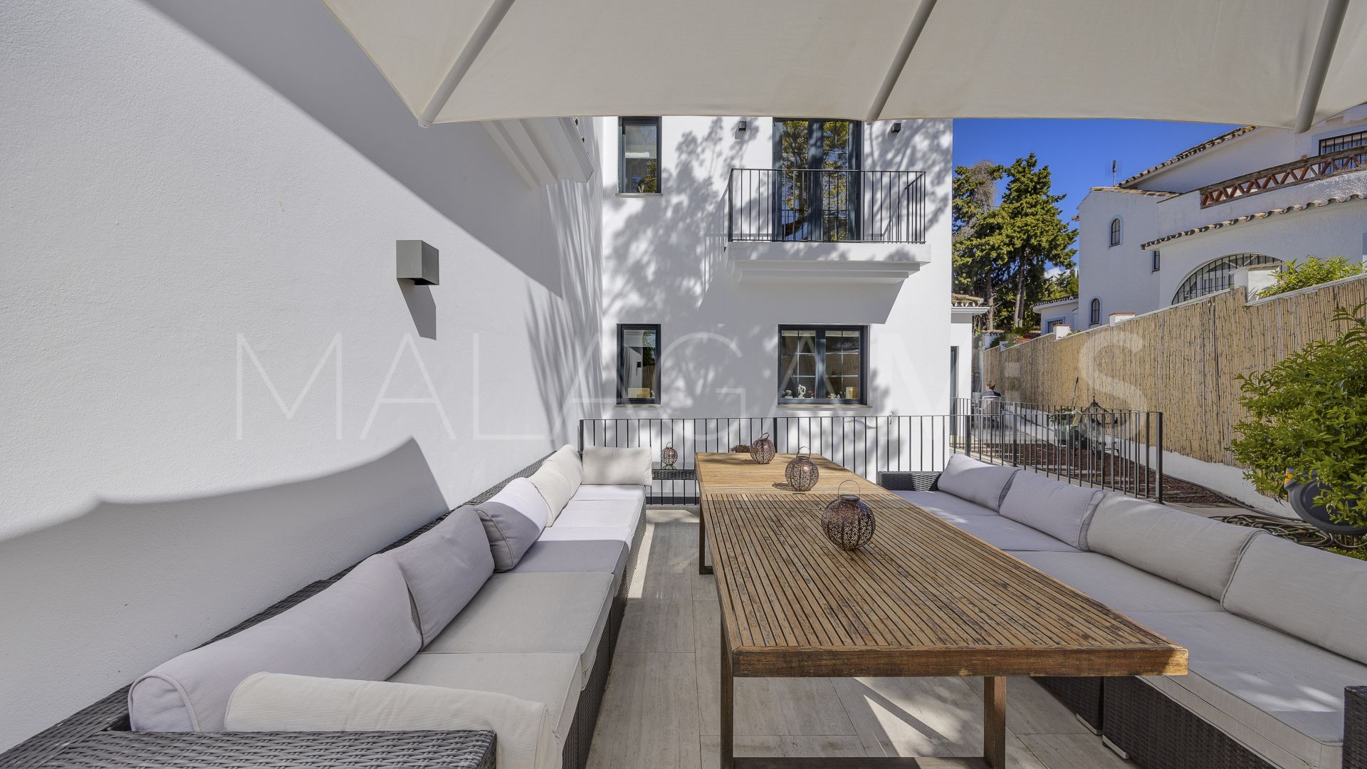 Villa for sale in Guadalmina Alta