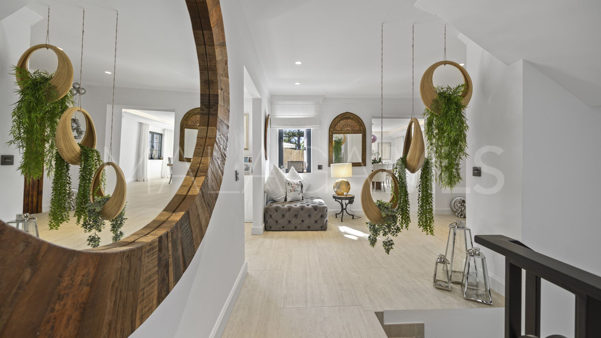 Villa for sale in Guadalmina Alta