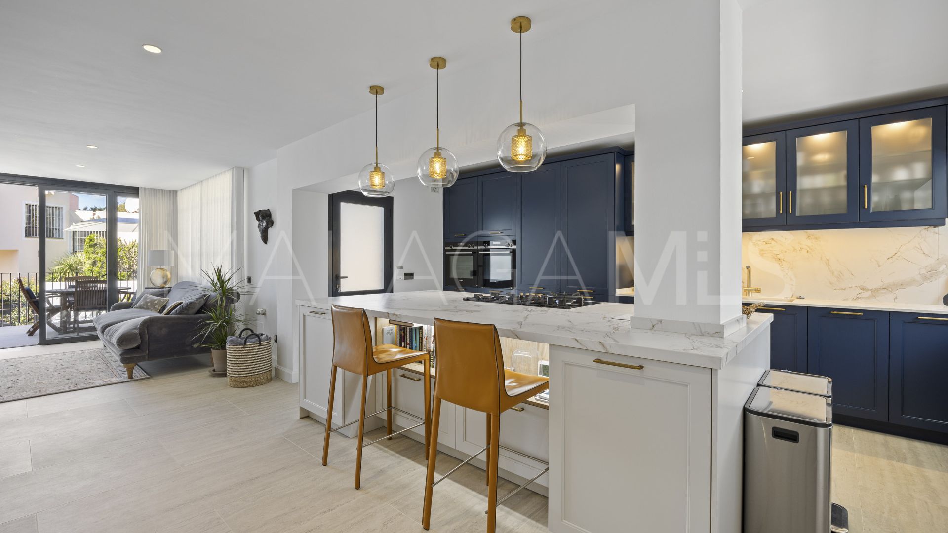 Villa for sale in Guadalmina Alta