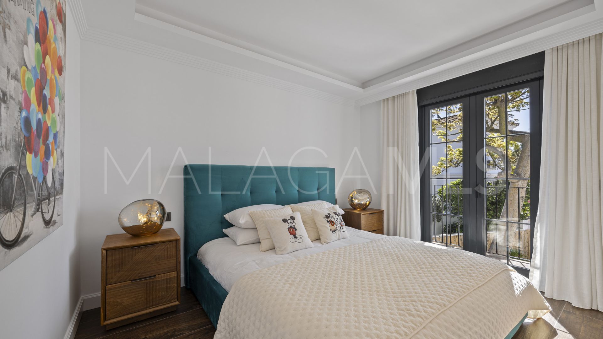 Villa for sale in Guadalmina Alta