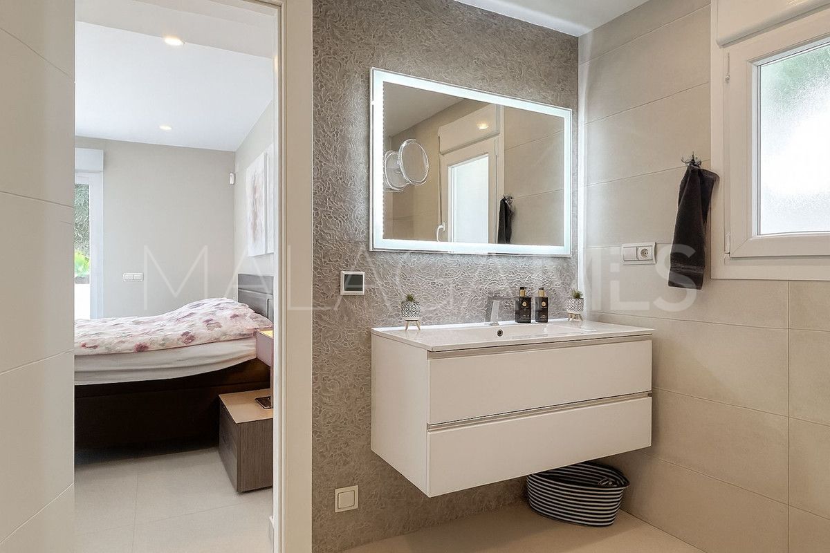 For sale 3 bedrooms villa in Cala de Mijas