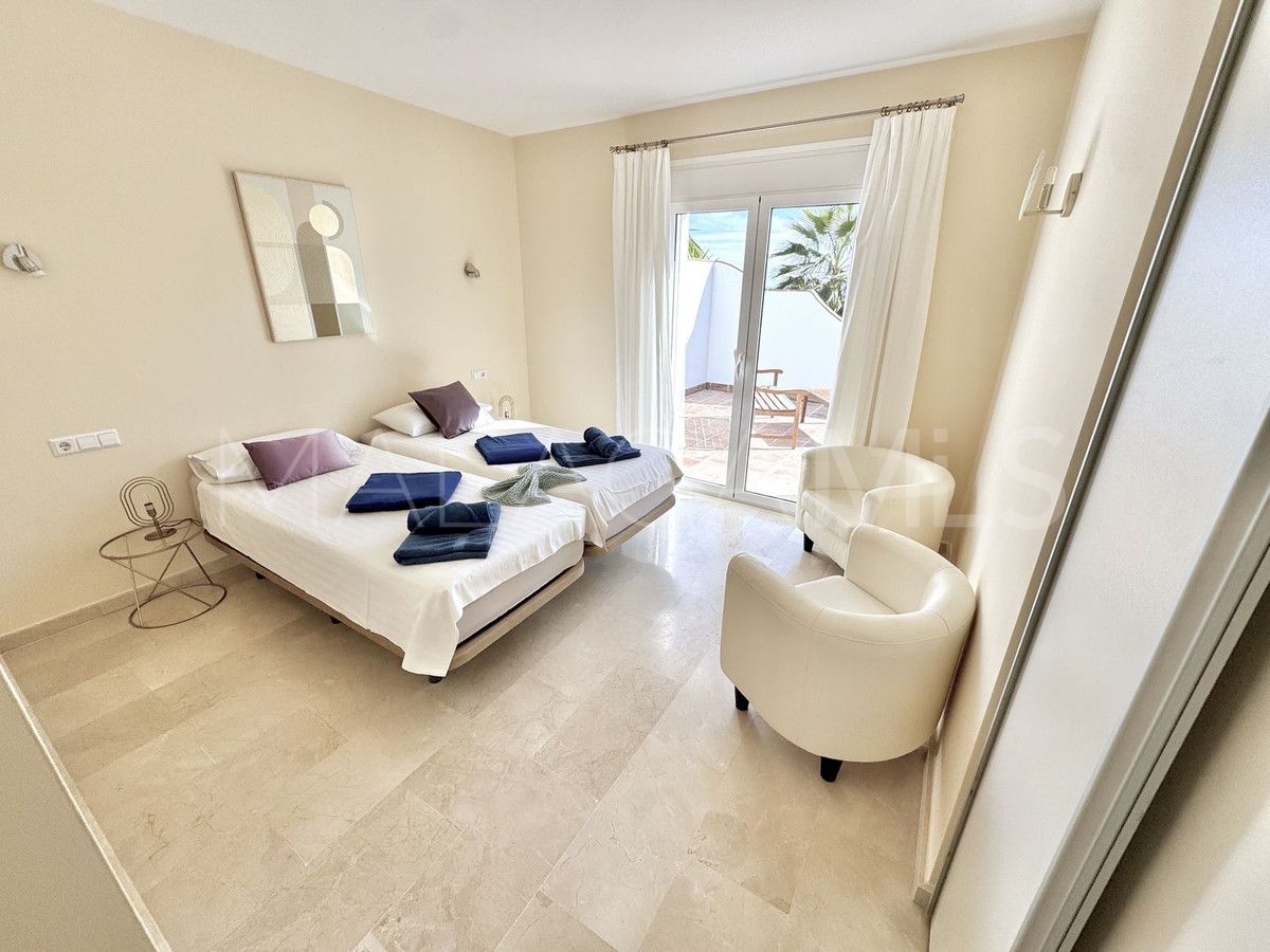 For sale Cala de Mijas 5 bedrooms villa