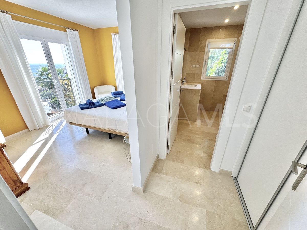 For sale Cala de Mijas 5 bedrooms villa