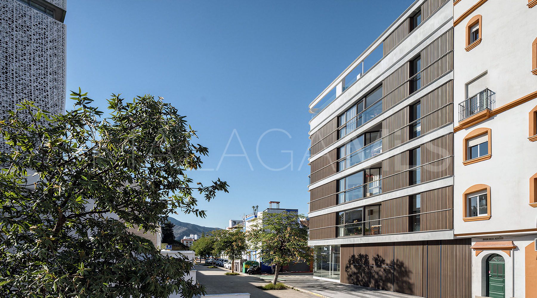 For sale apartment in Estepona Centre with 2 bedrooms