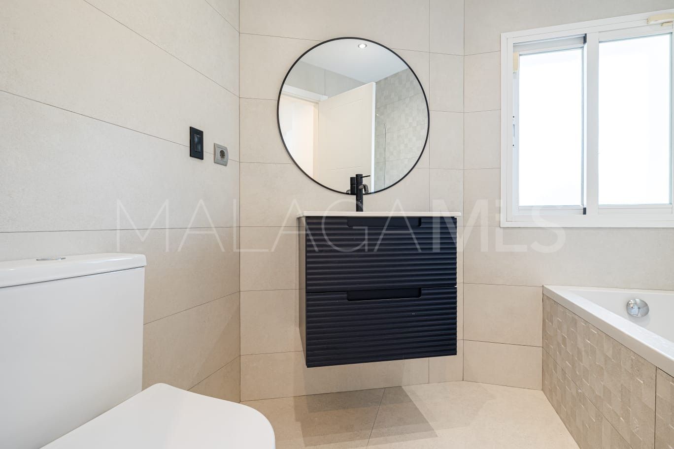 Villa for sale in Atalaya