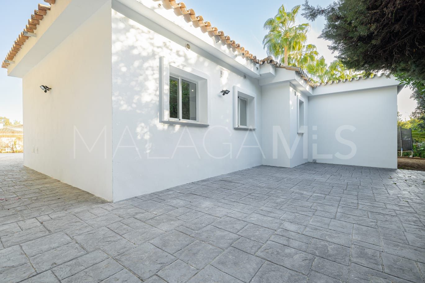 Villa for sale in Atalaya