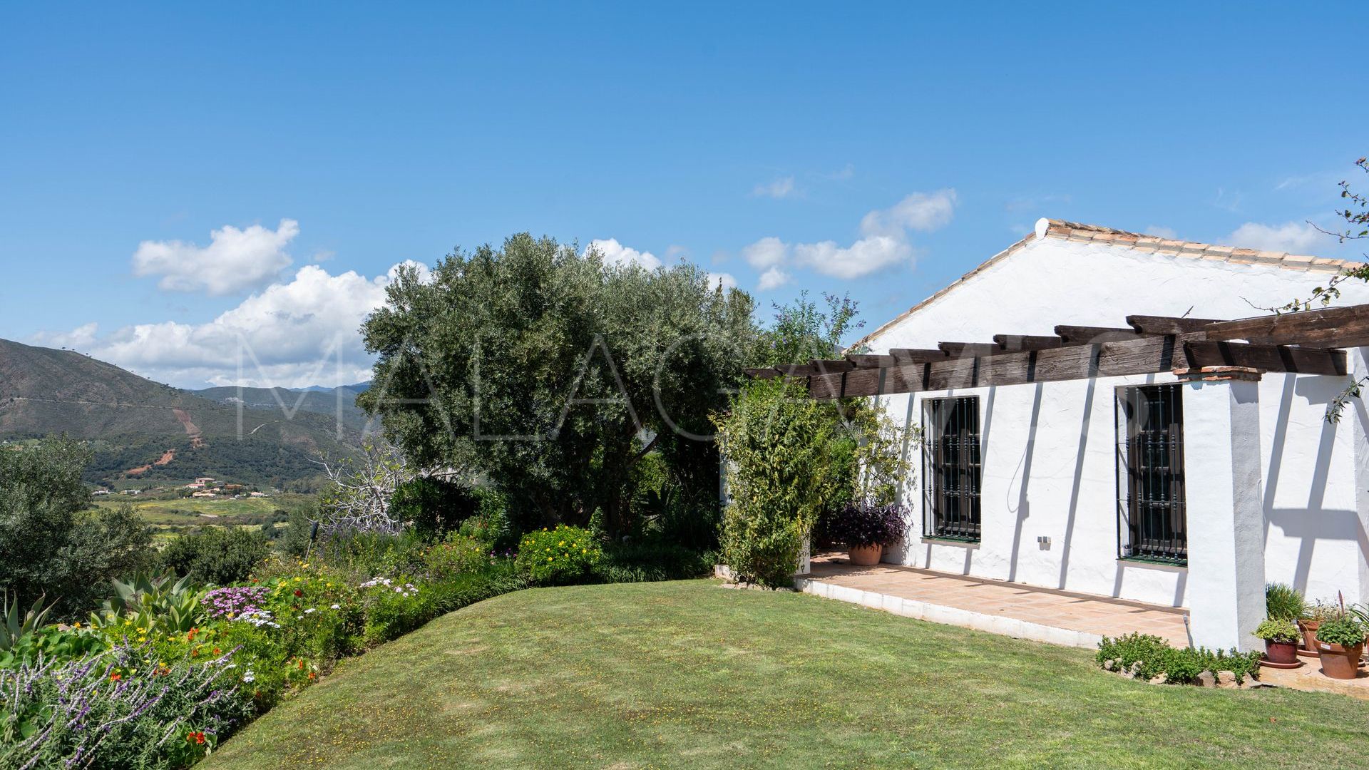 Villa for sale in Cala de Mijas