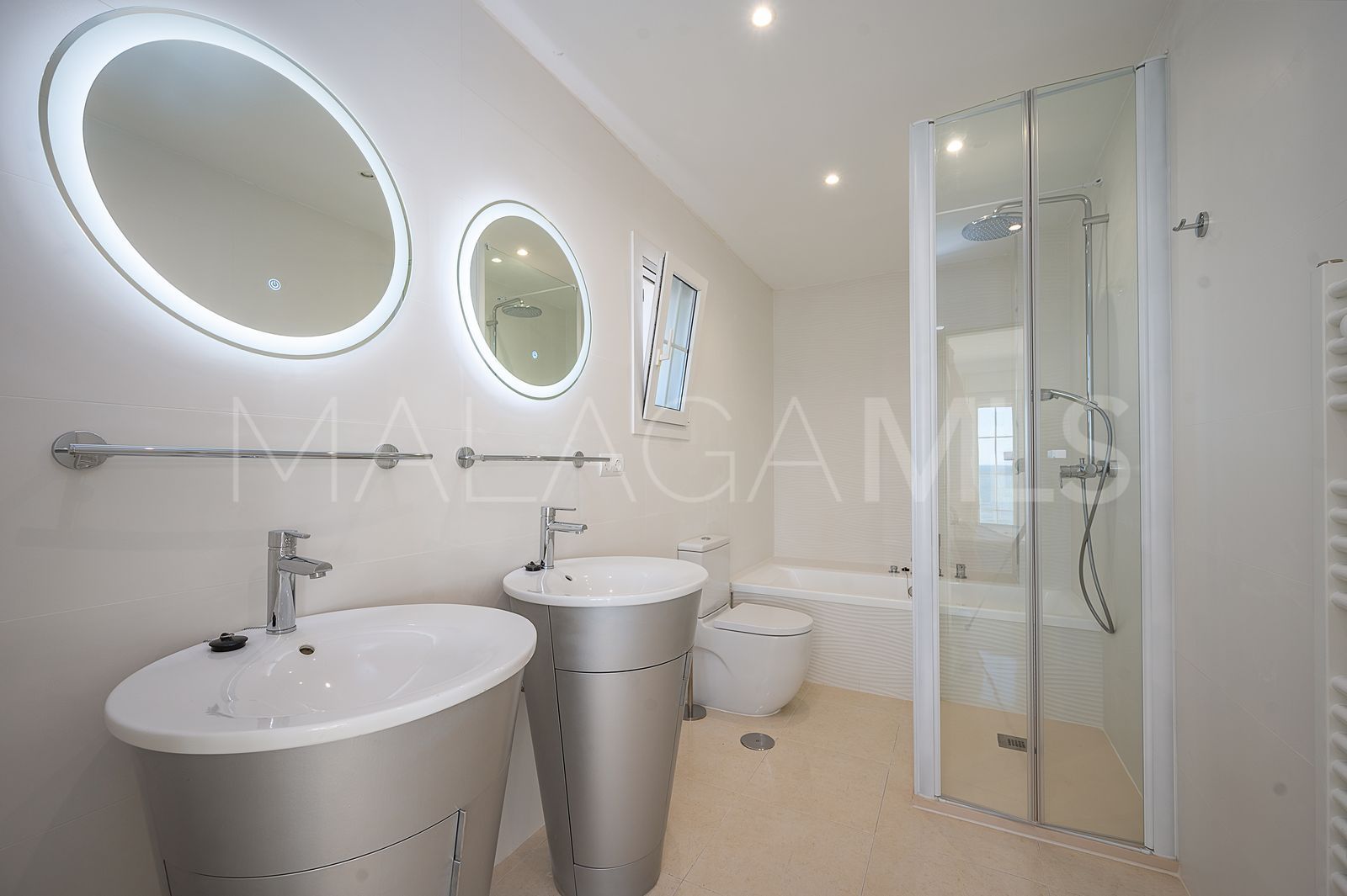 Villa for sale in Cala de Mijas