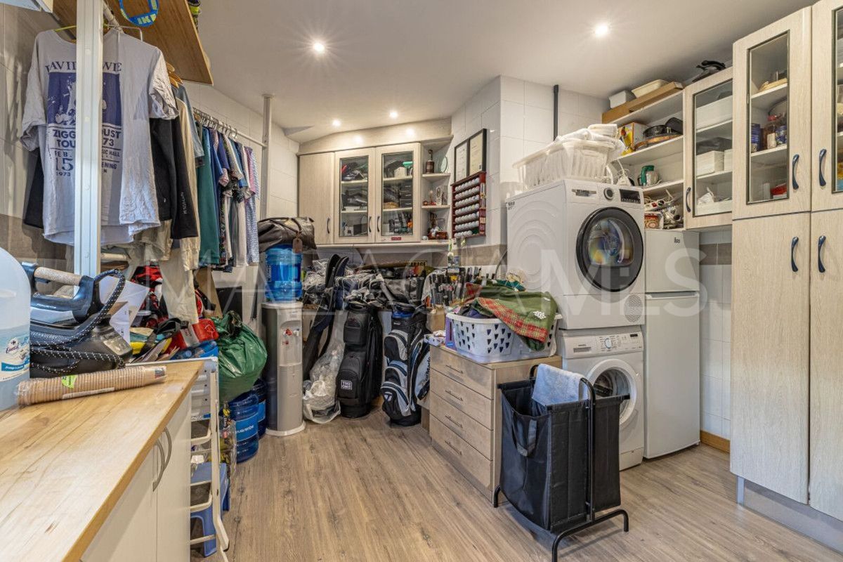 Villa for sale de 5 bedrooms in Las Chapas