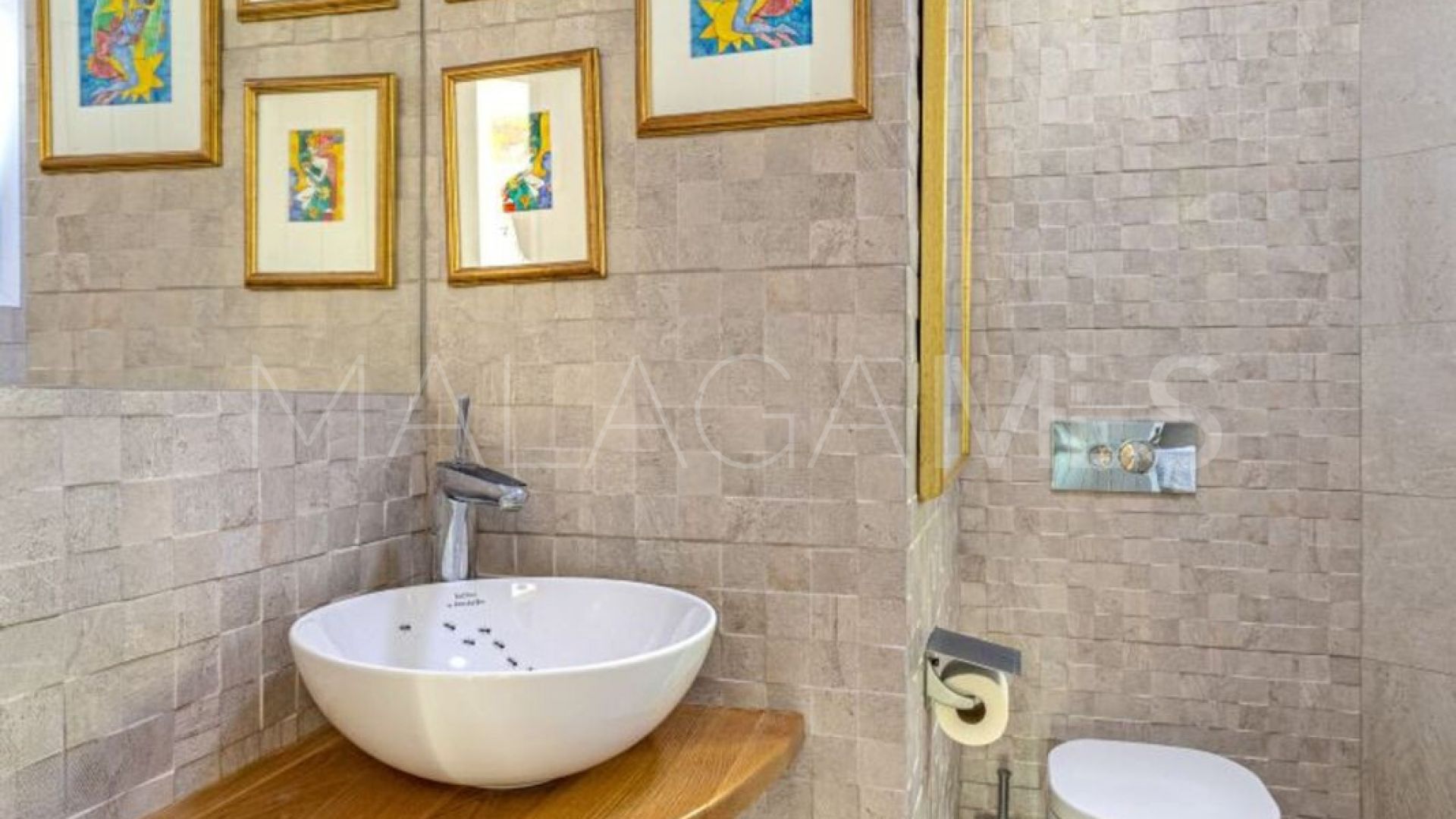 Villa for sale de 5 bedrooms in Las Chapas