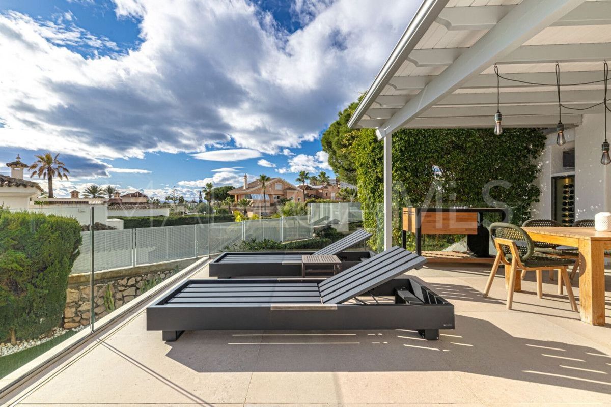 Villa for sale de 5 bedrooms in Las Chapas