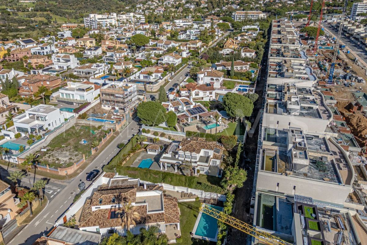 Villa for sale de 5 bedrooms in Las Chapas