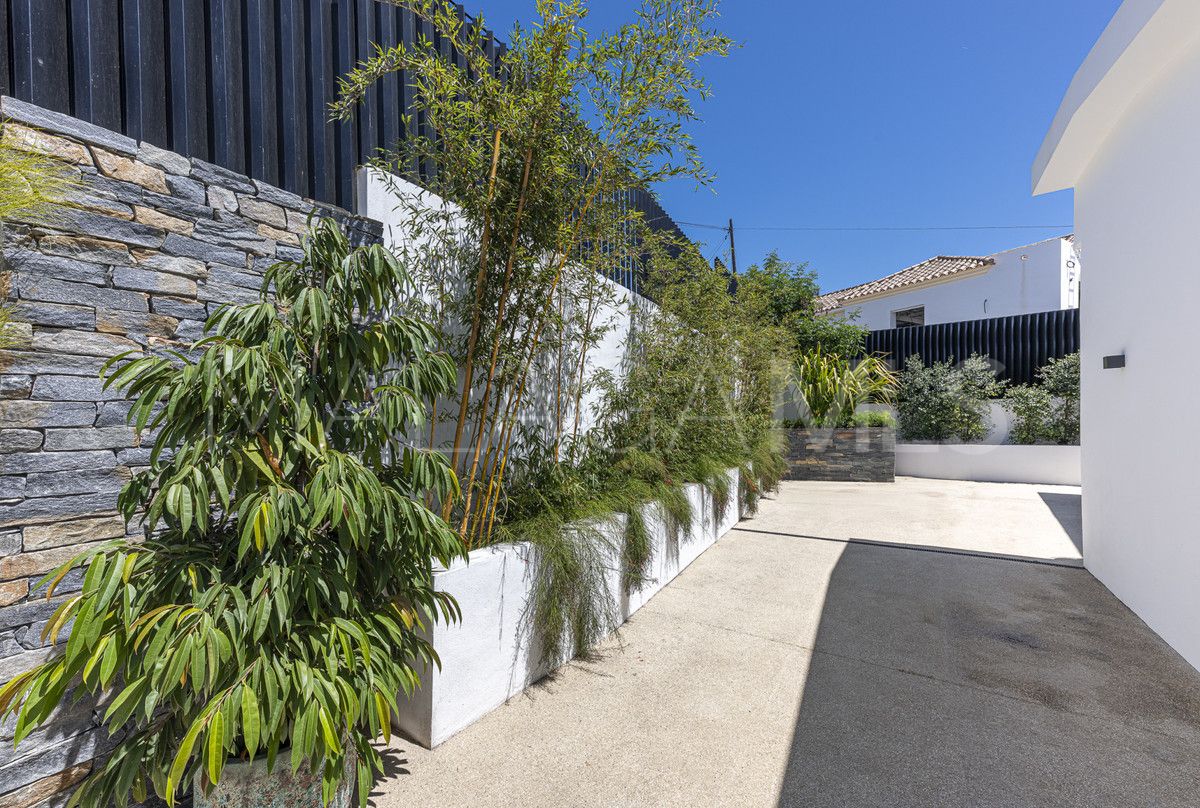 Villa for sale with 5 bedrooms in El Rosario