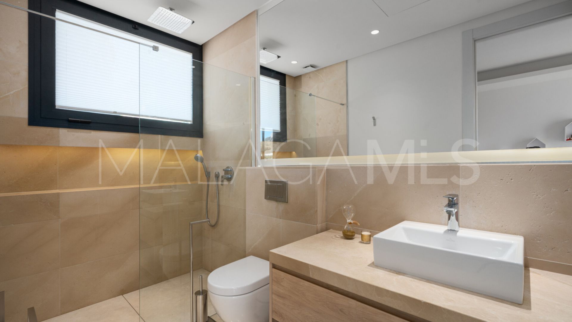 For sale villa in Los Olivos with 6 bedrooms