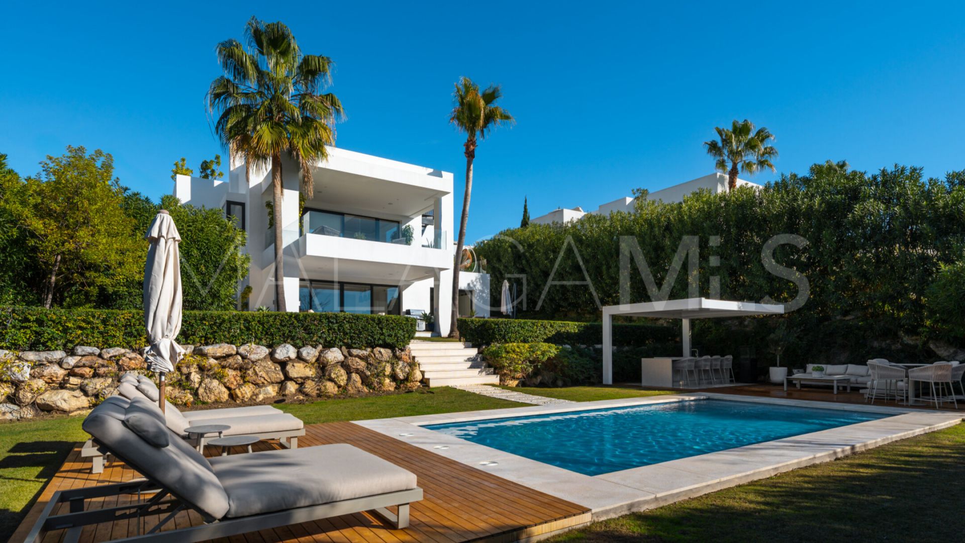 For sale villa in Los Olivos with 6 bedrooms