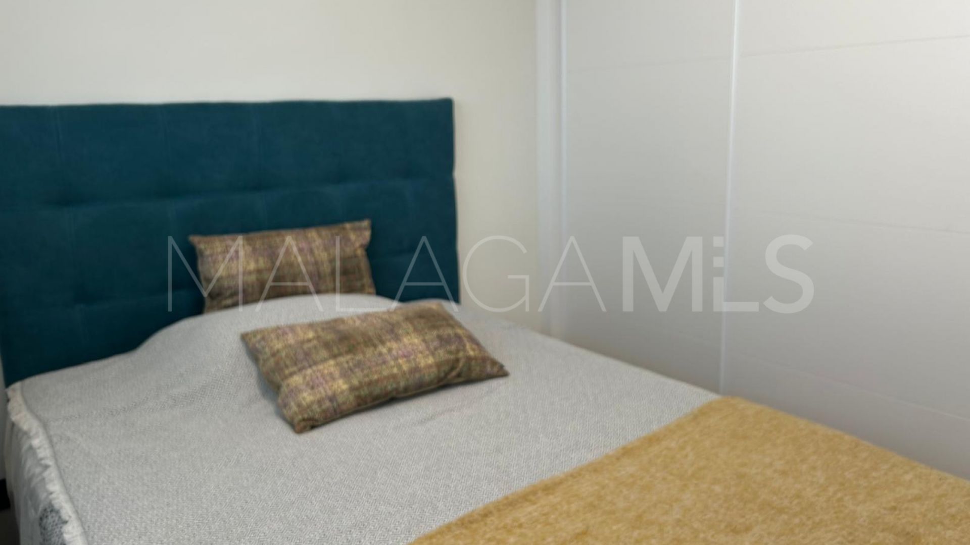 Duplex penthouse for sale in Estepona Old Town