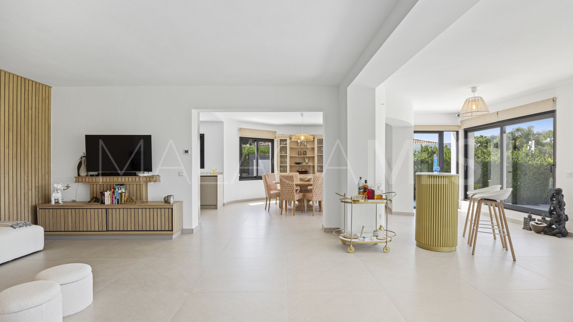 Villa for sale in Guadalmina Alta