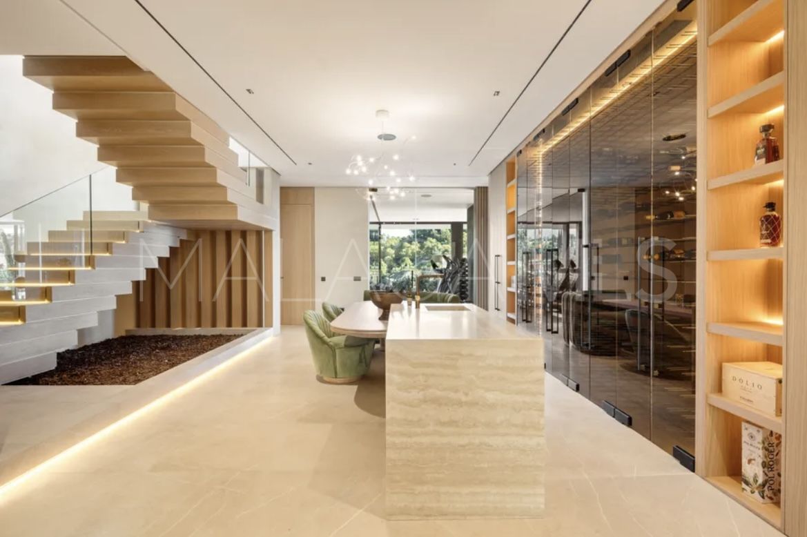 For sale villa with 6 bedrooms in El Madroñal