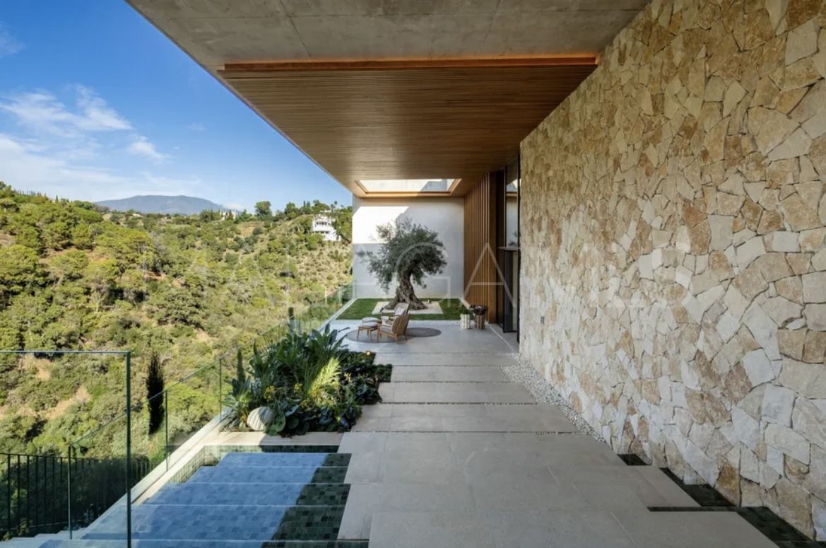 For sale villa with 6 bedrooms in El Madroñal