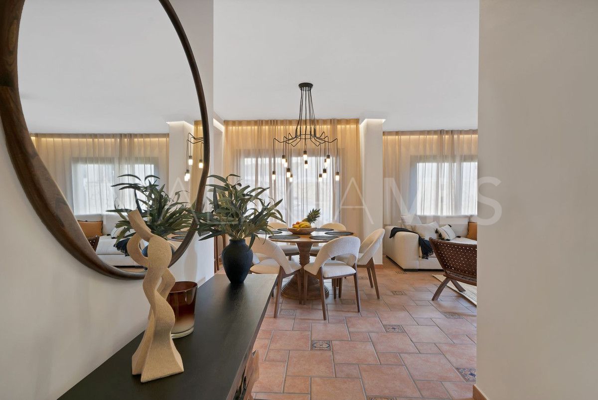 Villa de 3 bedrooms a la venta in Calahonda