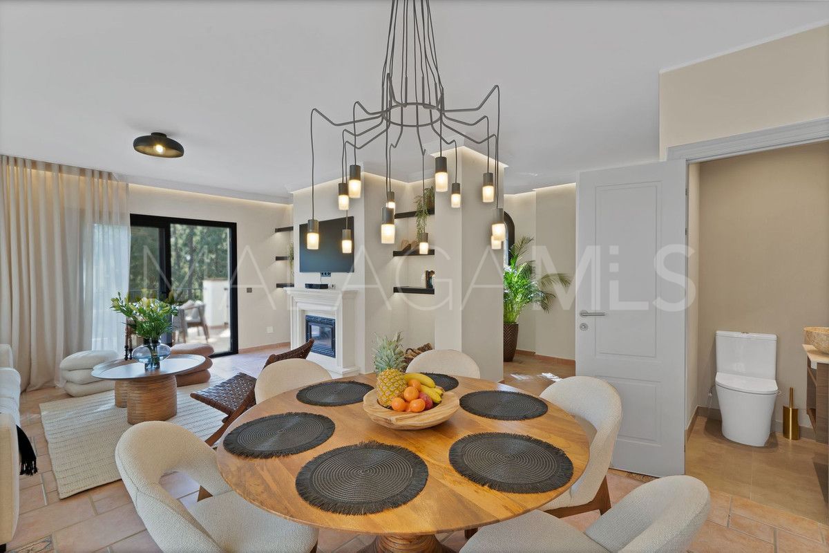 Villa de 3 bedrooms a la venta in Calahonda