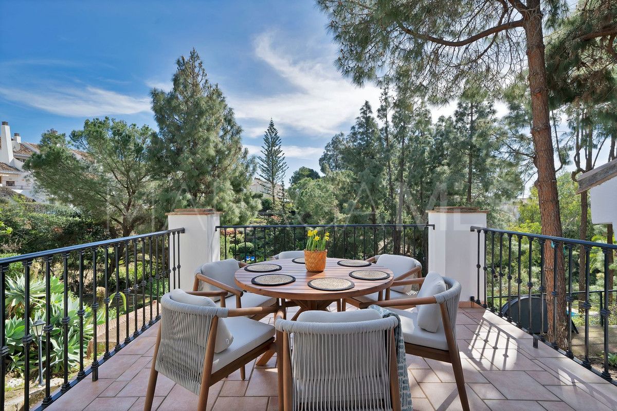 Villa de 3 bedrooms a la venta in Calahonda