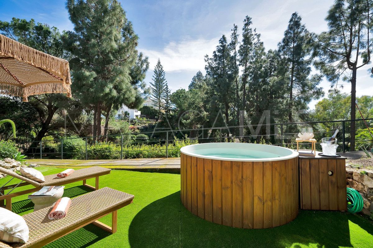 Villa de 3 bedrooms a la venta in Calahonda