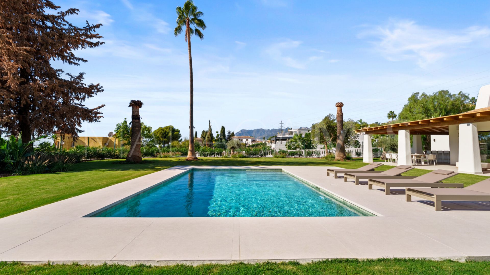 Villa for sale in El Rosario