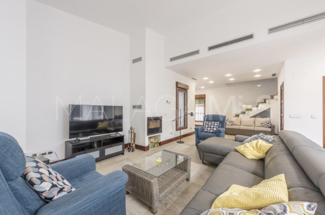 Villa for sale in Linda Vista Baja