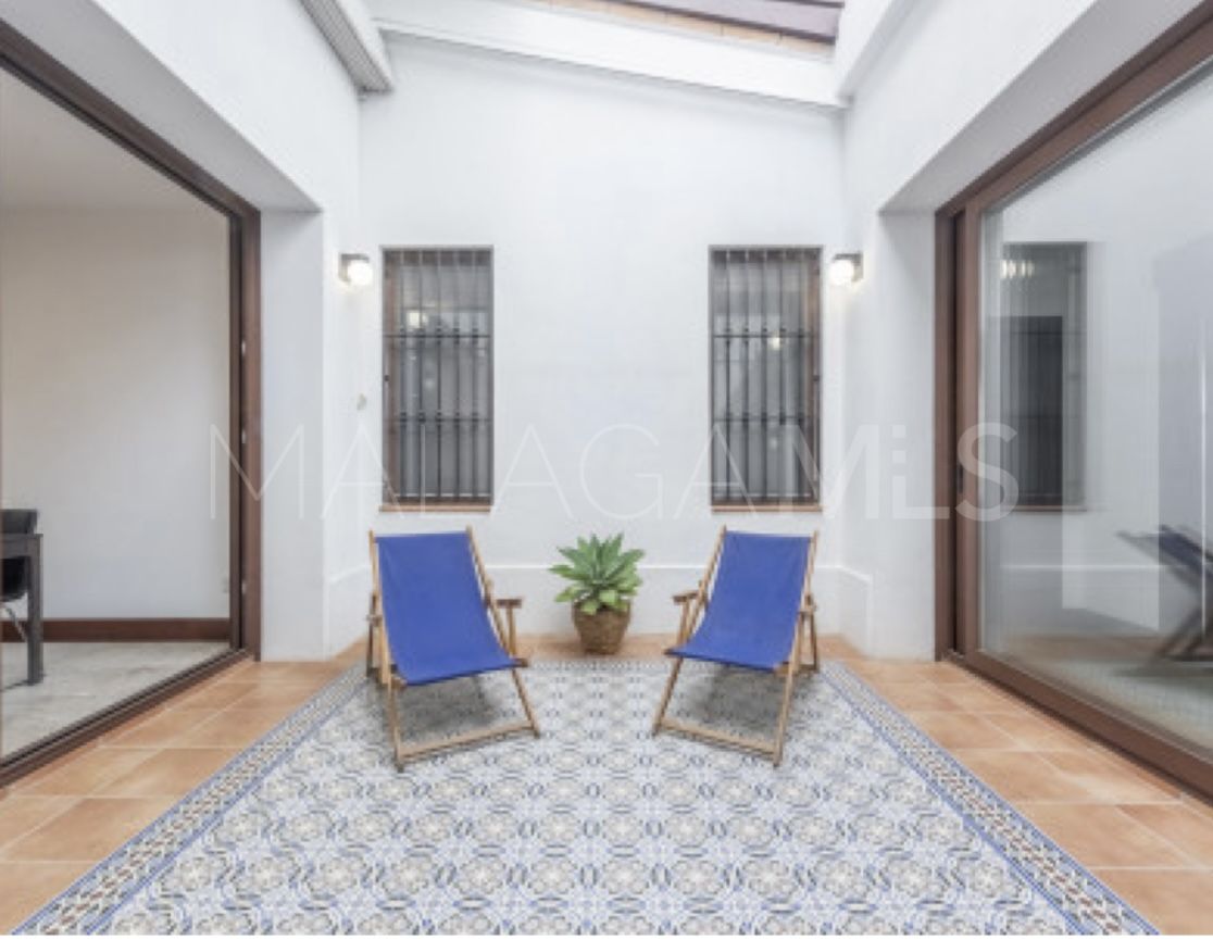 Villa for sale in Linda Vista Baja