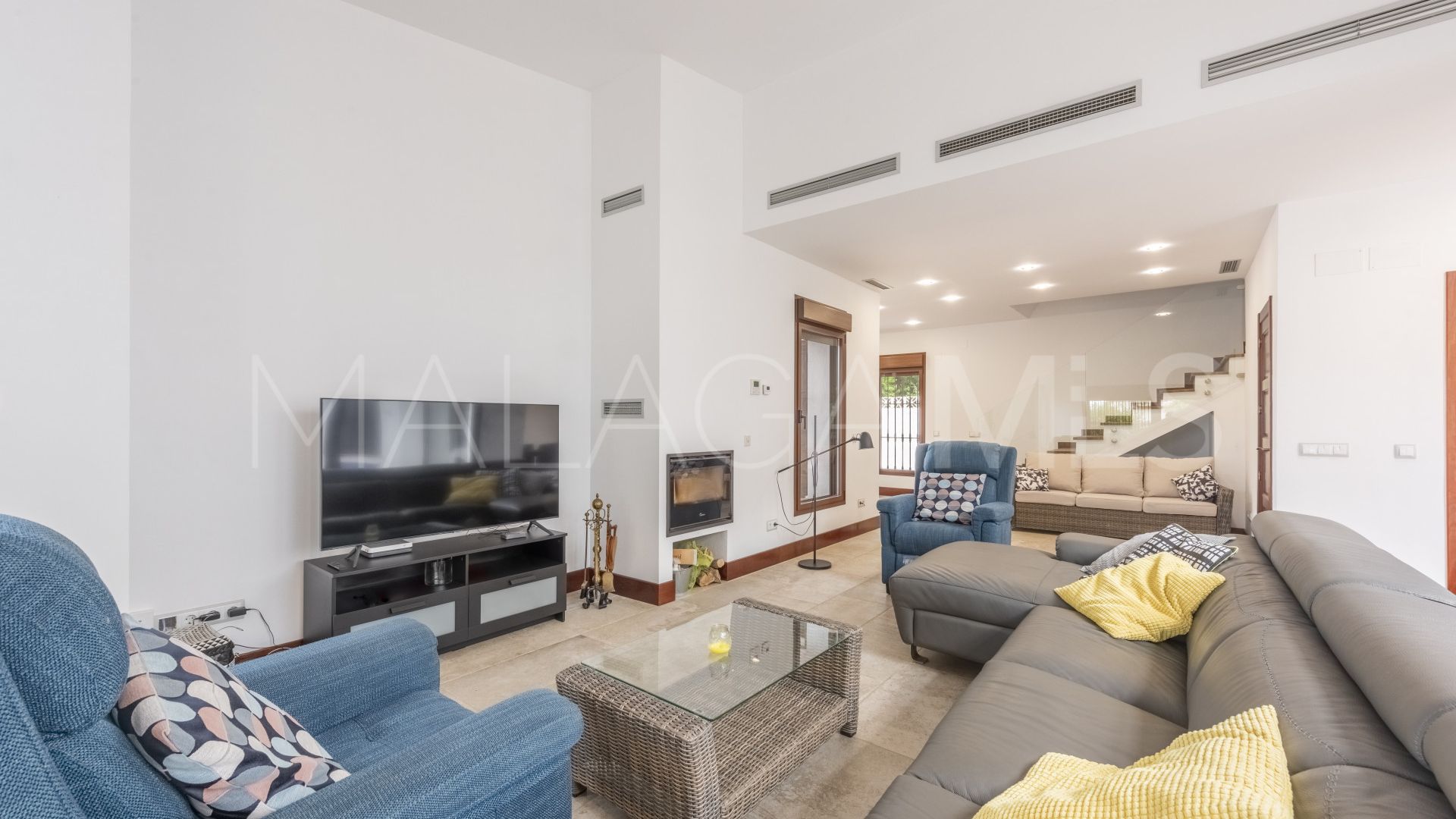 Villa for sale in Linda Vista Baja