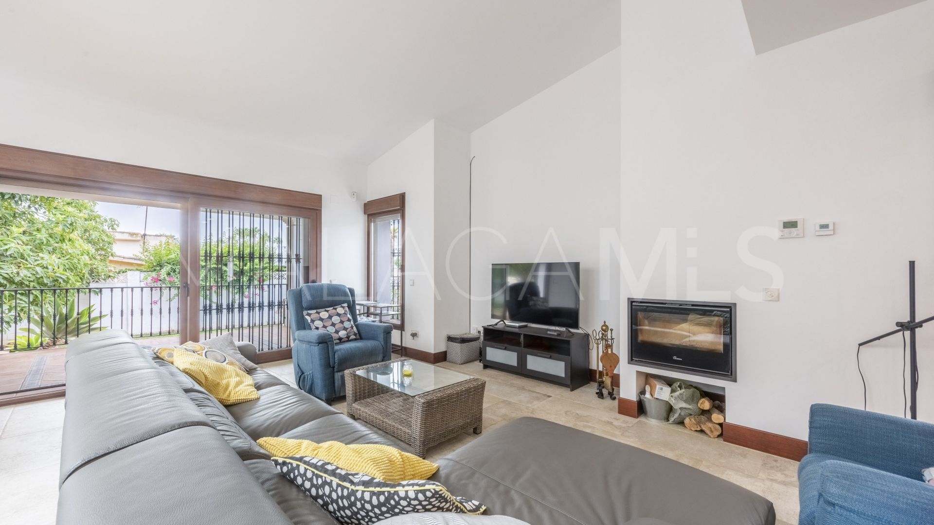 Villa for sale in Linda Vista Baja