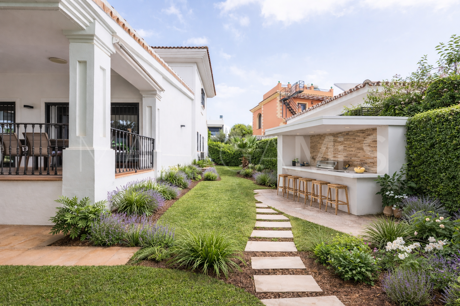 Villa for sale in Linda Vista Baja