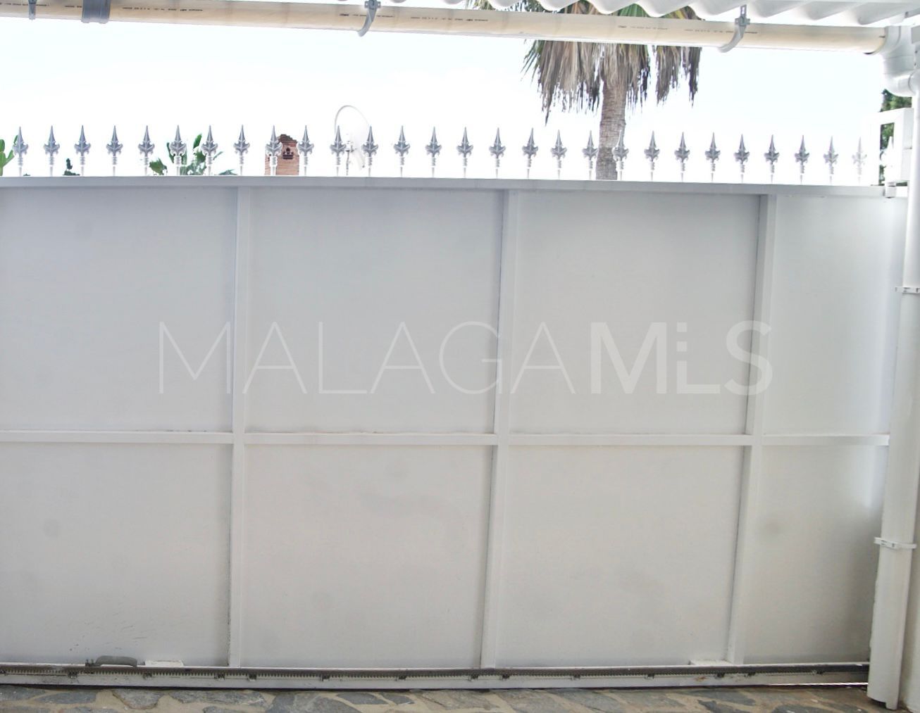 Villa for sale in El Chaparral