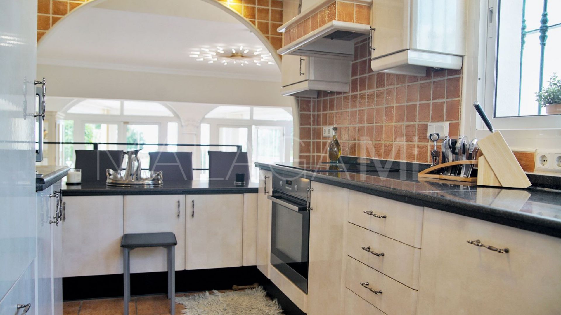 Villa for sale in El Chaparral