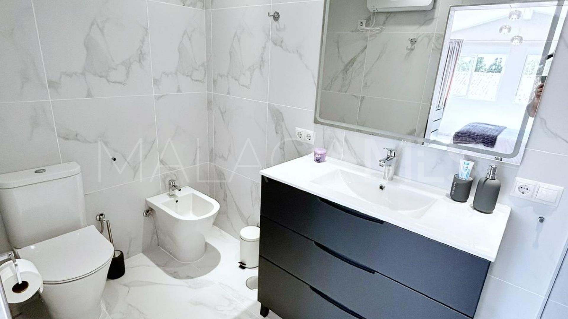 Villa for sale in El Chaparral