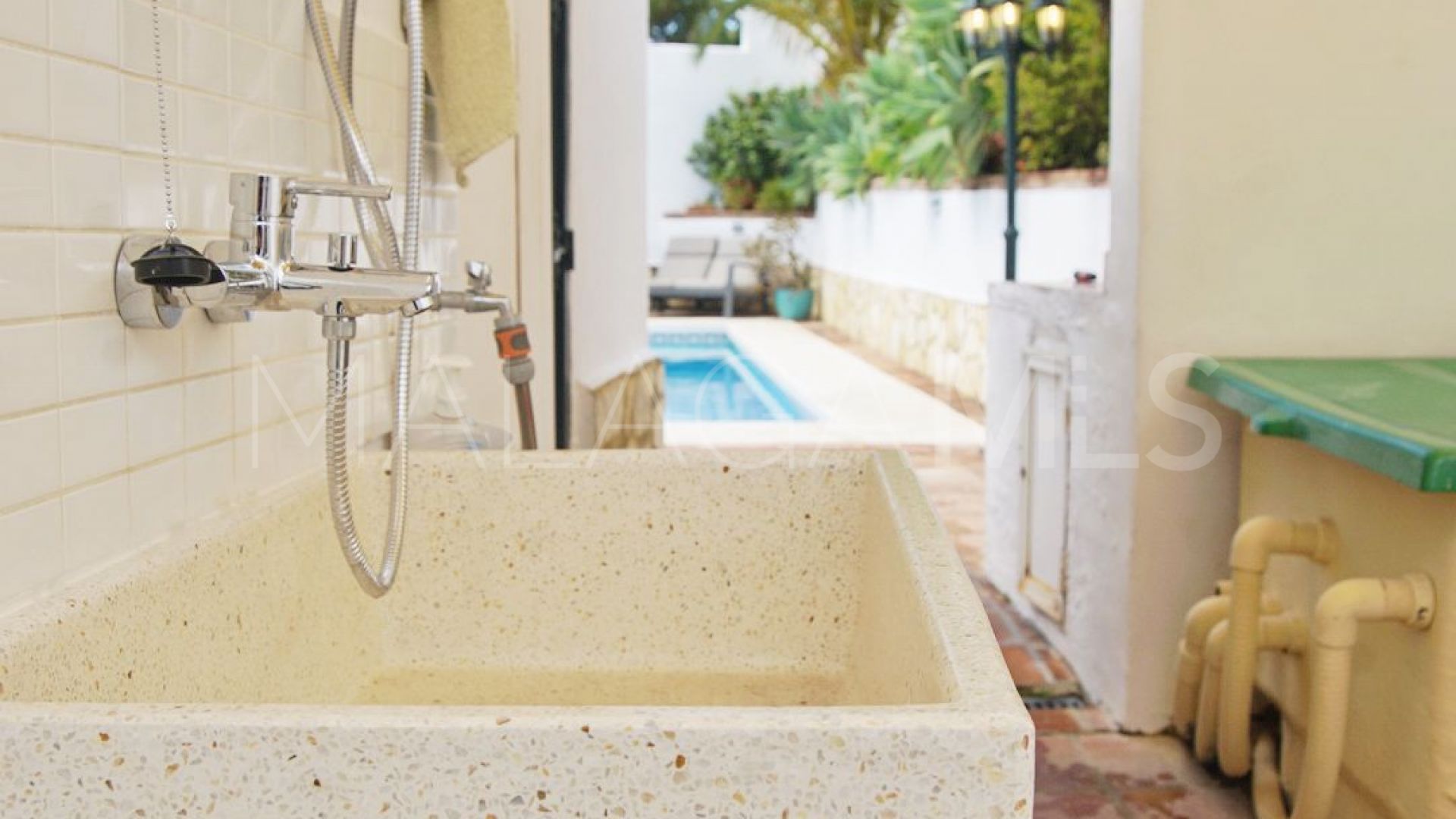 Villa for sale in El Chaparral