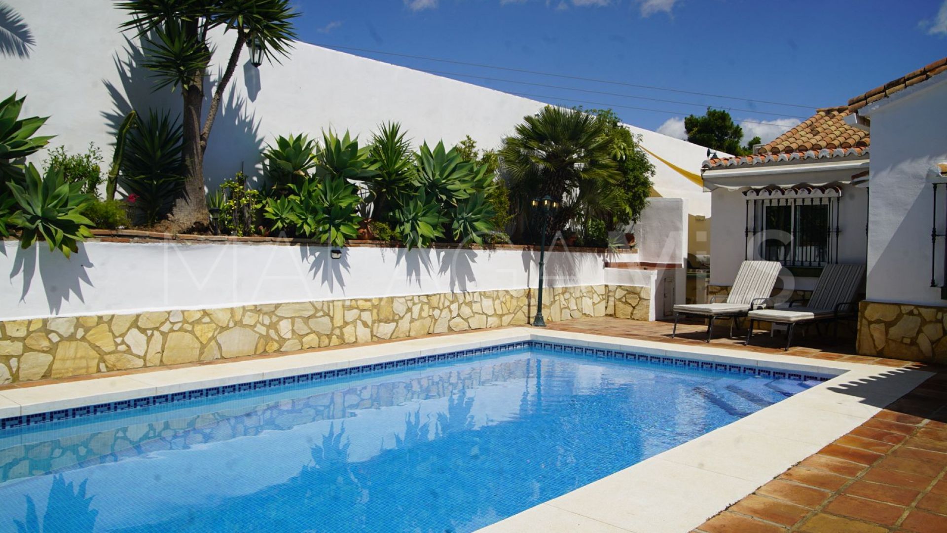 Villa for sale in El Chaparral