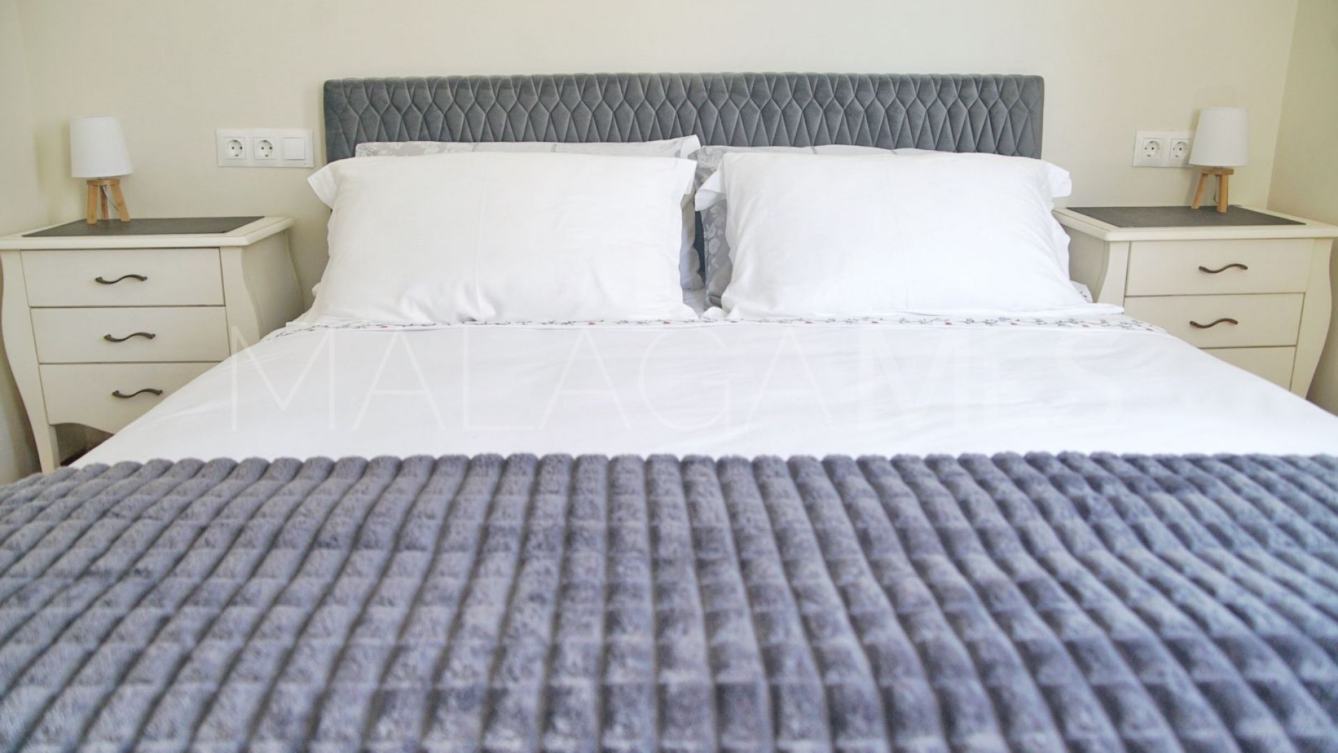 Villa for sale in El Chaparral